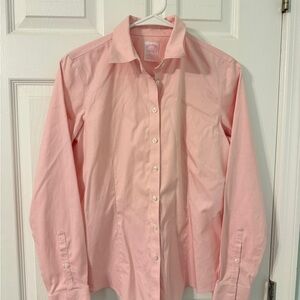 Women’s Brooks Brothers button up in pink